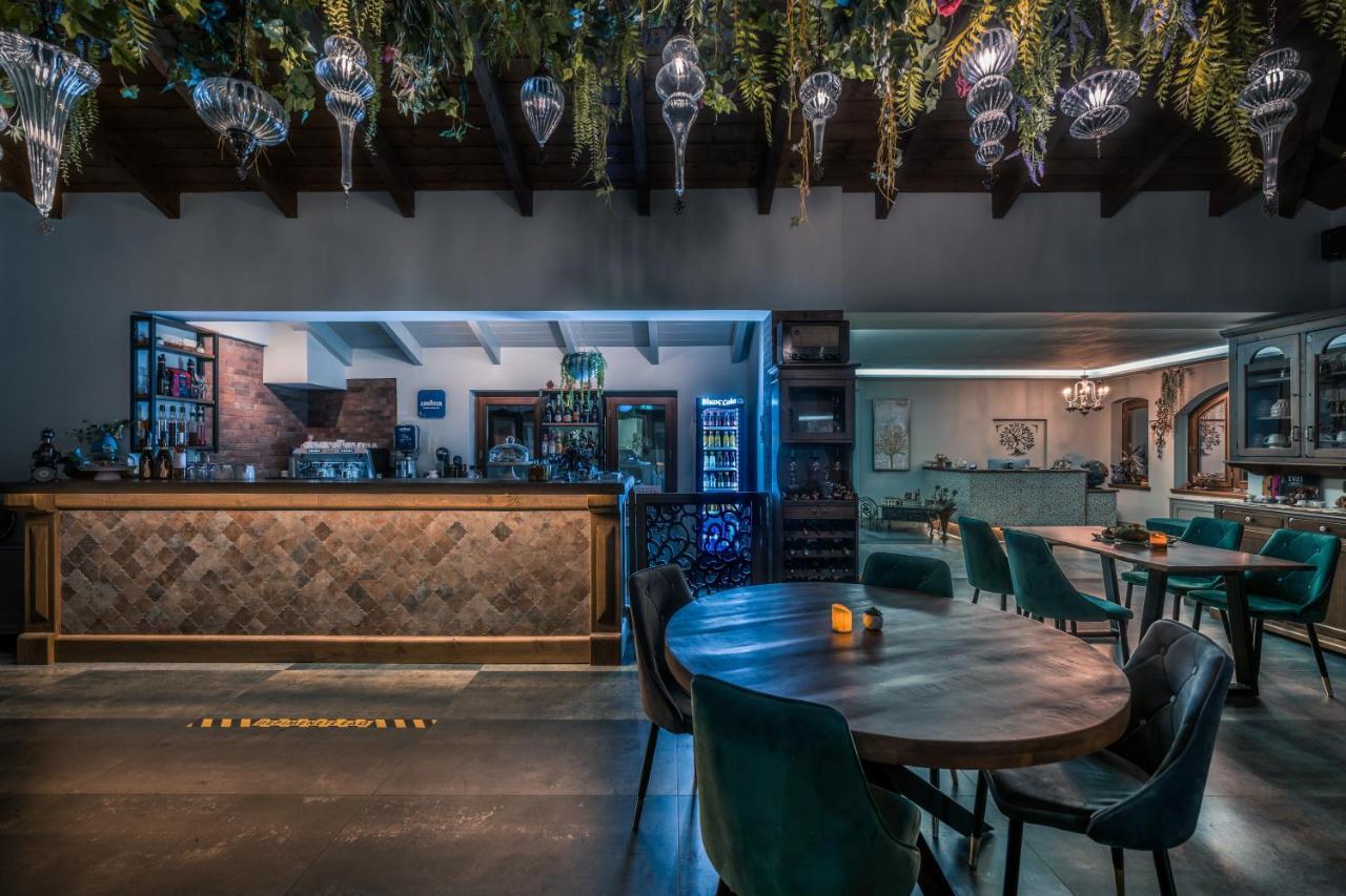 Albero Hotel Perama  Extérieur photo