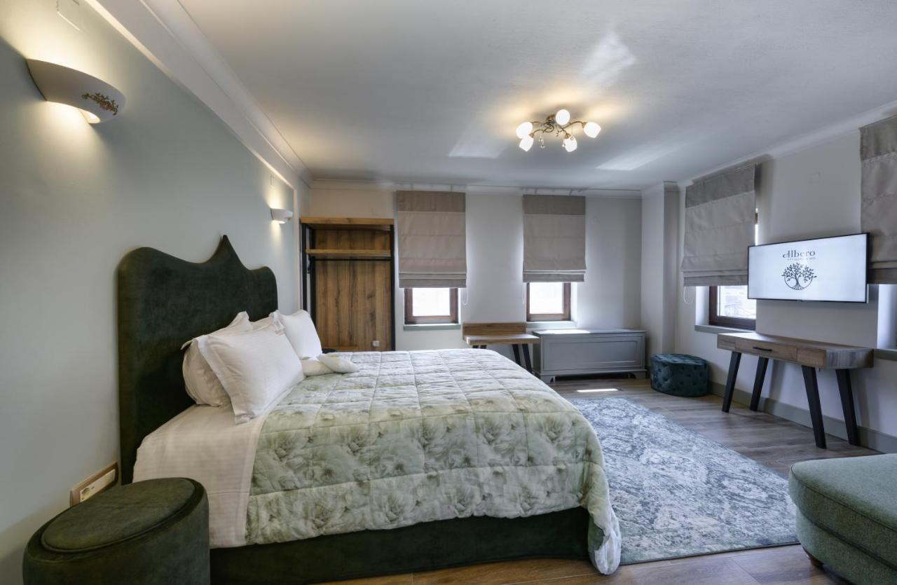 Albero Hotel Perama  Extérieur photo