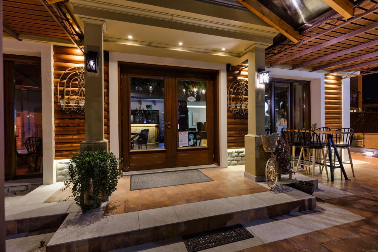Albero Hotel Perama  Extérieur photo