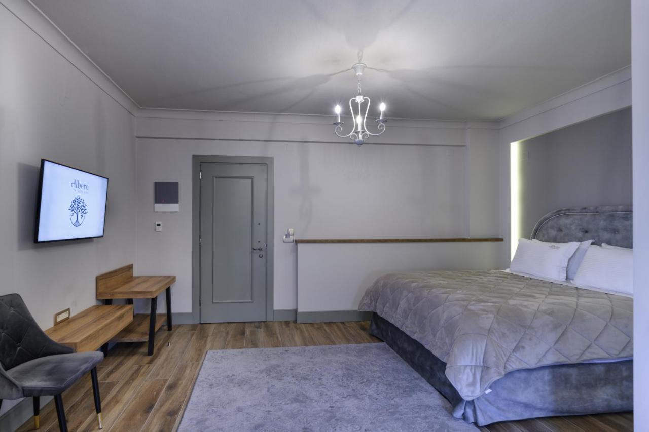 Albero Hotel Perama  Extérieur photo