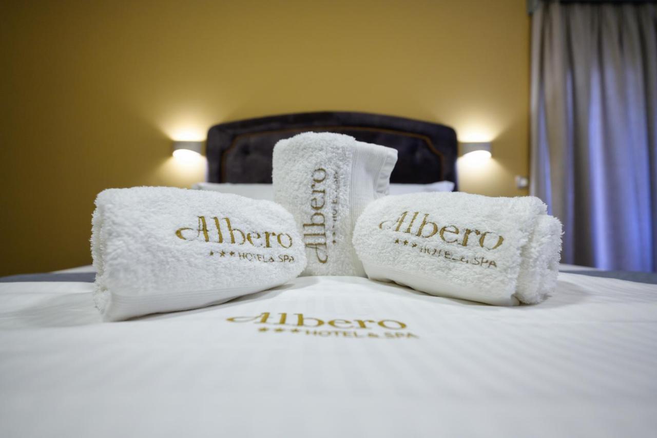 Albero Hotel Perama  Extérieur photo