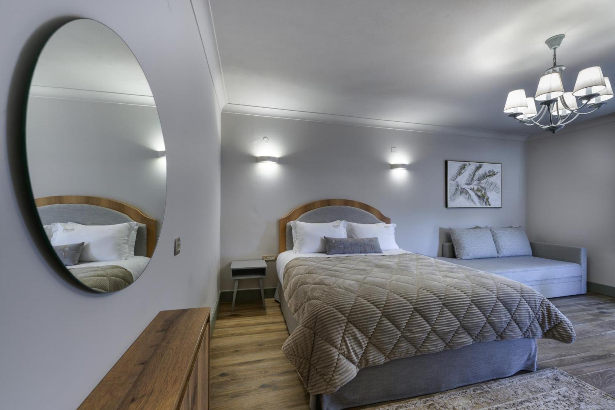 Albero Hotel Perama  Extérieur photo